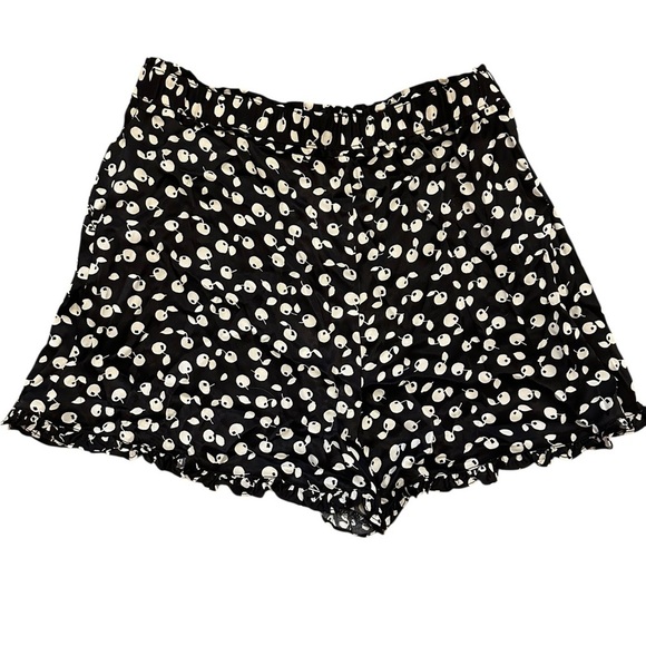 Anthropologie Maeve Cherry Black Ruffle Shorts Size M Flirty Beachy Festival EUC - Picture 5 of 8